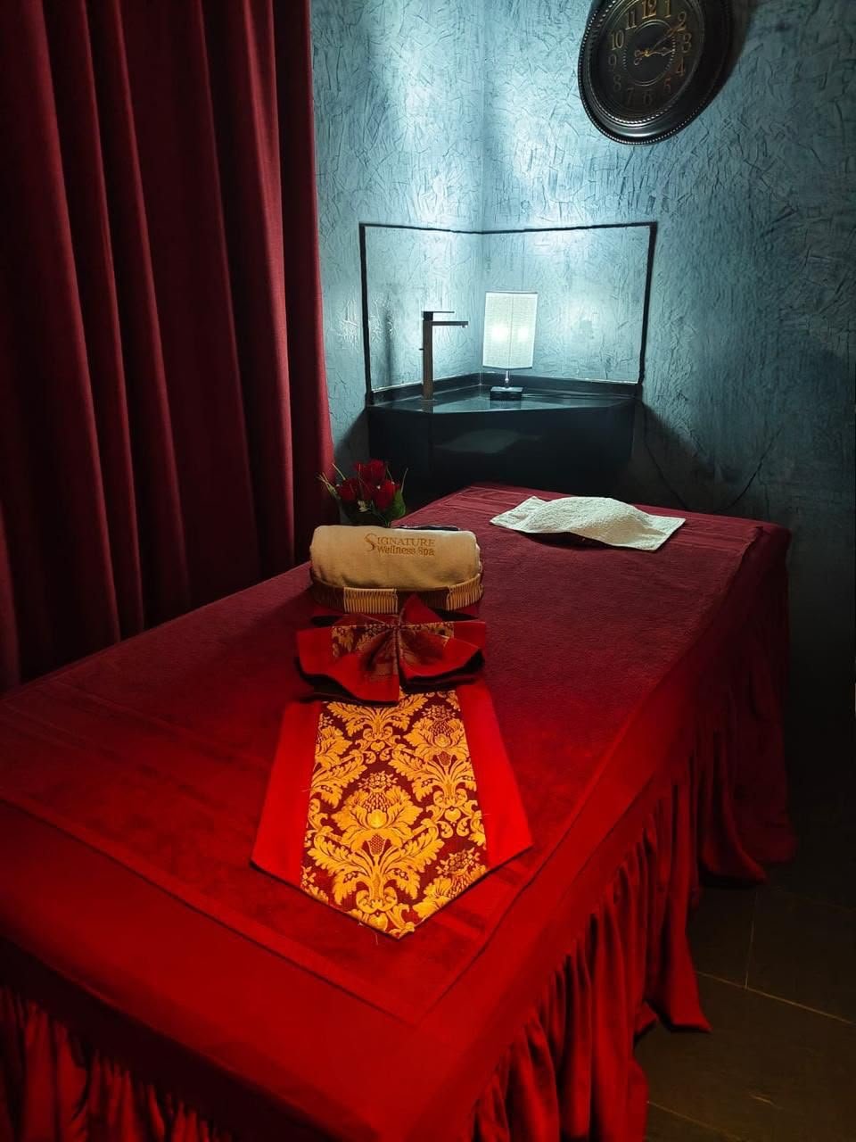 massage room