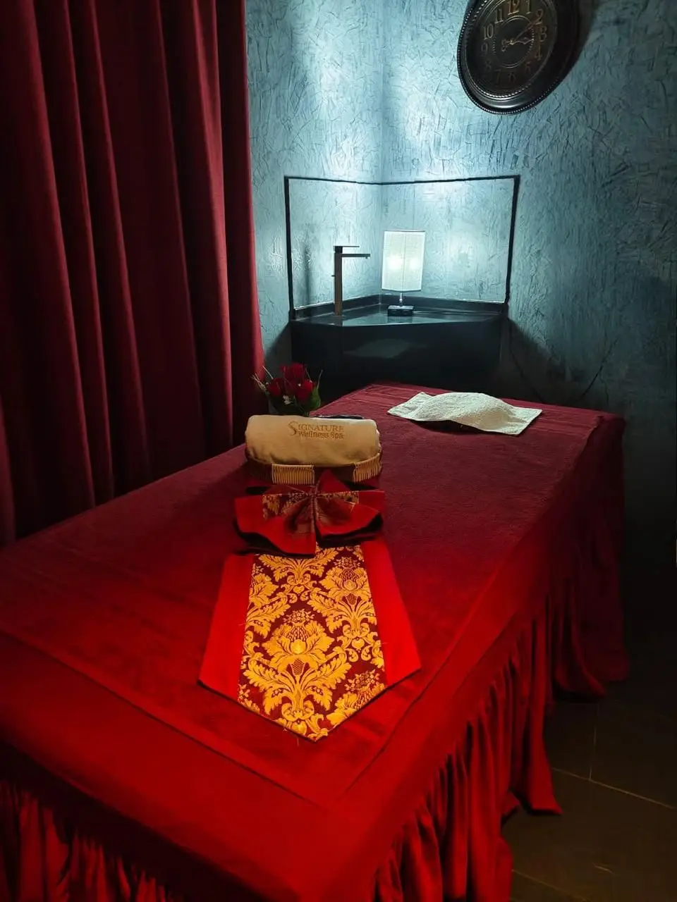 massage room